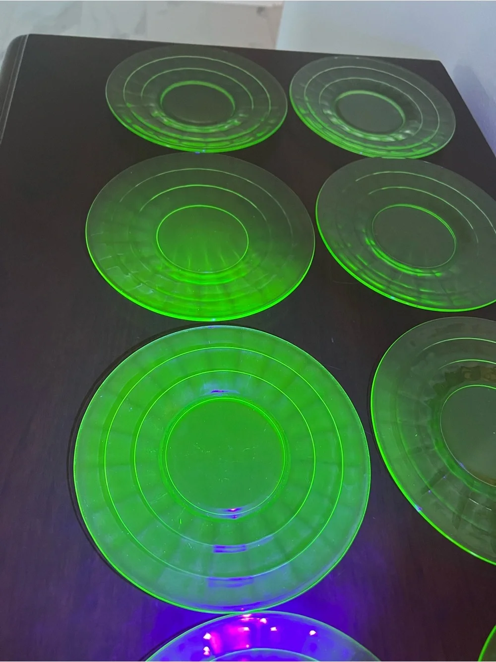 Neon Green Disposable Party Dessert Plates - Set of 8